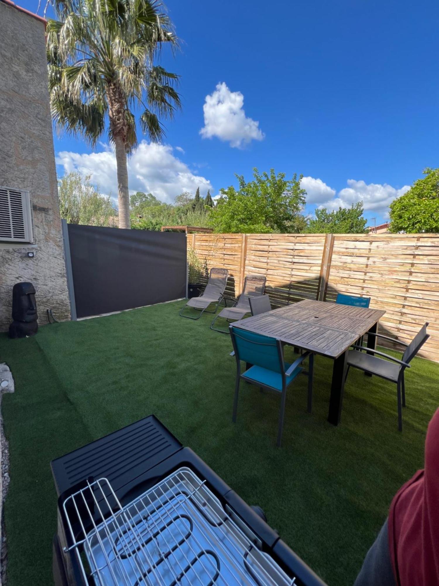 Appartement T2 Avec Jardin Puget-sur Argens Extérieur photo
